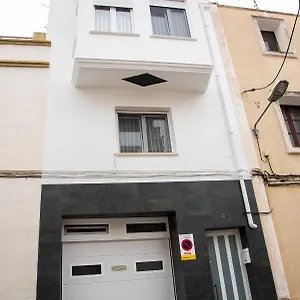 Сasa de vacaciones Reihenhaus In Mit Garage, Alcanar
